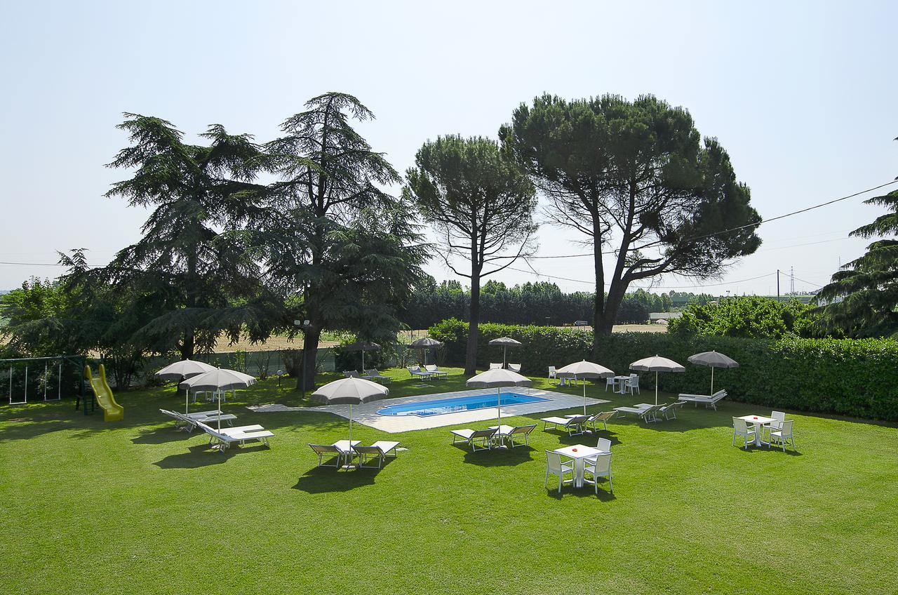 Hotel Venezia Park Castelnuovo del Garda Esterno foto